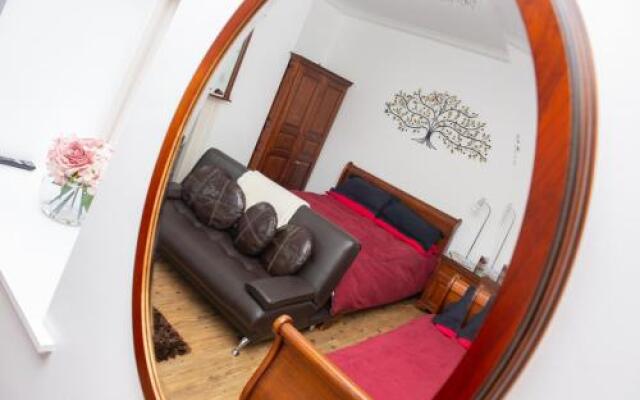 Parade School Guest House