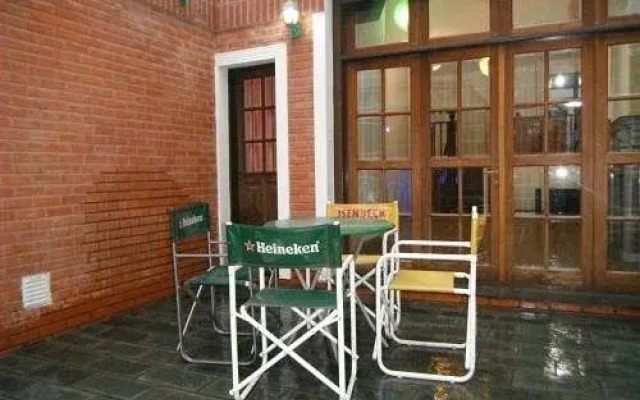 Happy Happy Hostel