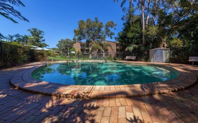 Bay Parklands, Townhouse 9, 2 Gowrie Avenue