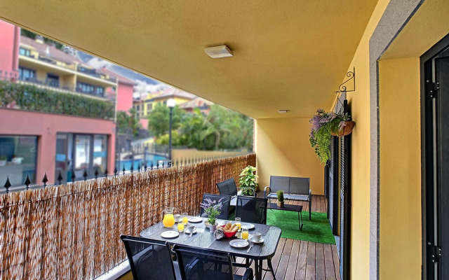 Samya Apartment by MHM