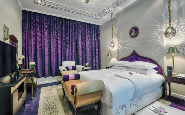 Saraya Corniche Hotel