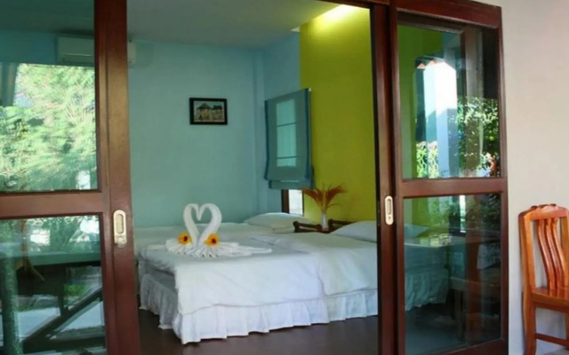 Sang Aroon Bungalow