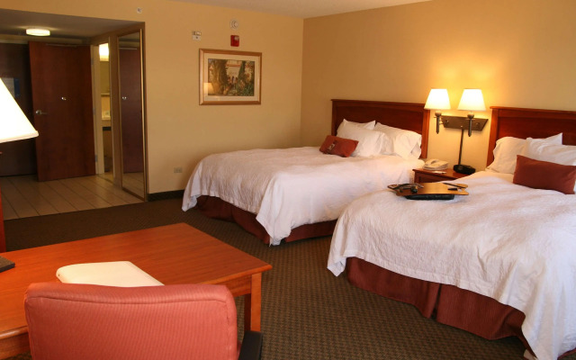 Hampton Inn McHenry