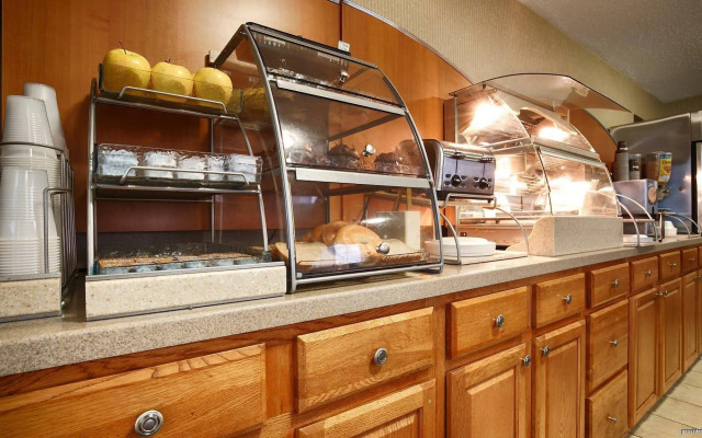 Best Western Oglesby Inn