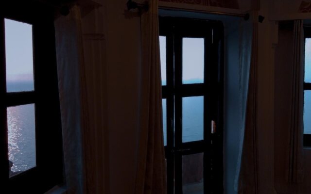 Dwivedi Hotels Hotel Elena