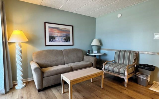 Wild Dunes Inn