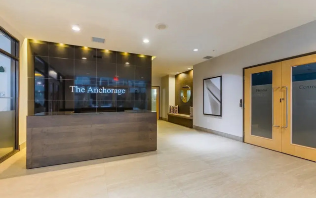 Simply Comfort. King's Wharf Apartments