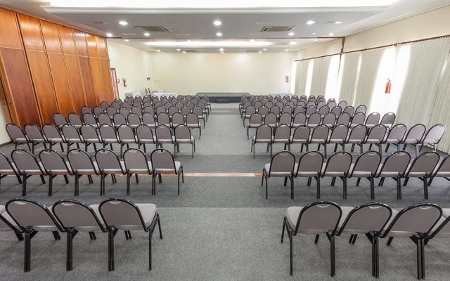 Monthez Hotel & Eventos