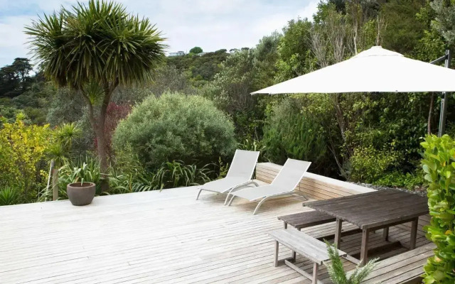 Two Rooms Onetangi - Onetangi Holiday Home