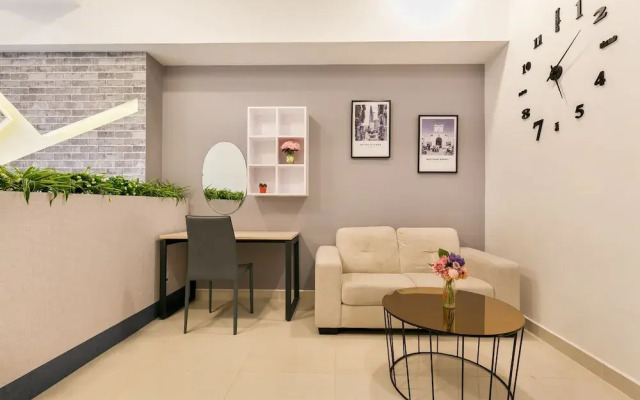 KYN Apartment Rivergate Residence