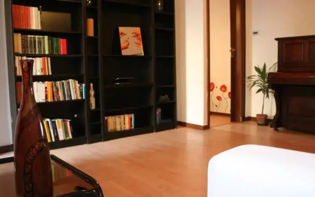 Happy & Beautiful Flat in Milan