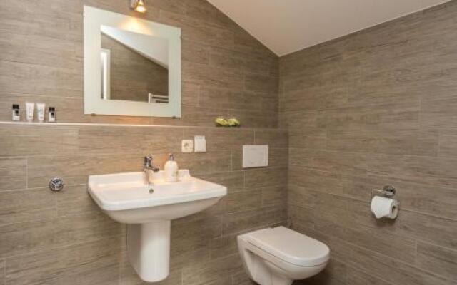 Lenthe Farm Lodge