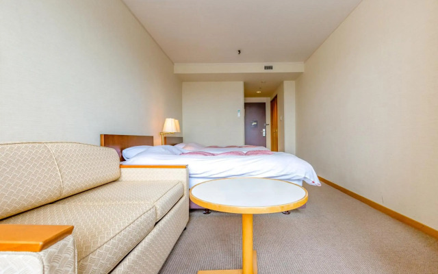 Ooedo Onsen Monogatari Minoh Kankō Hotel