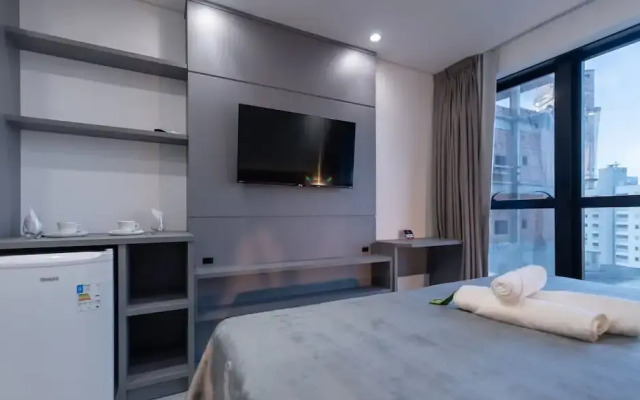 MHFA Studios em Prédio Luxuoso Vista Mar