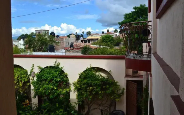 Ajijic Suites - on Hidalgo