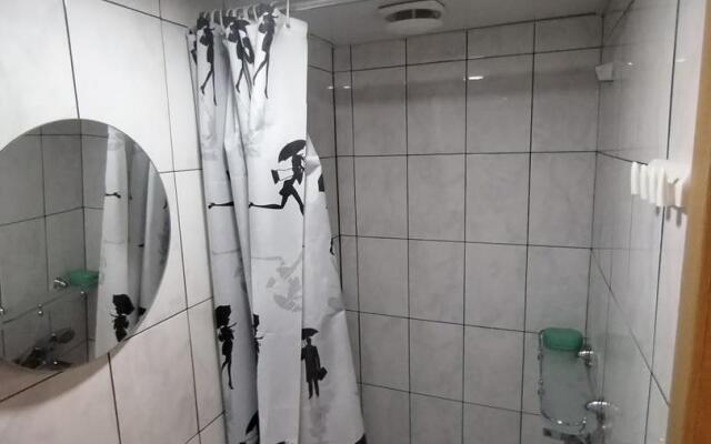 Счастливая матрешка на проспекте Лиговский