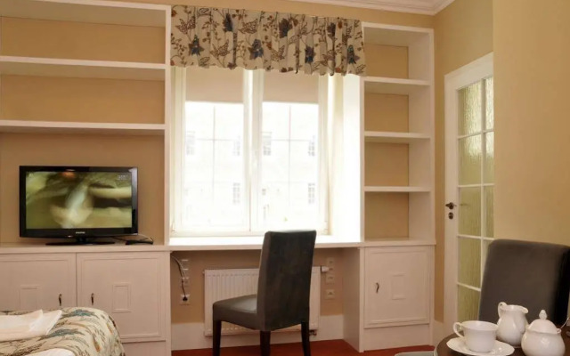 American House Hennela