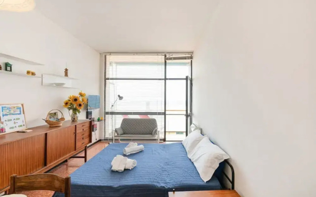 Deiva Marina Sea View Flat with Garage