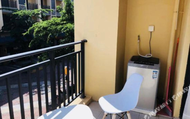 Yijiayi Holiday Hotel