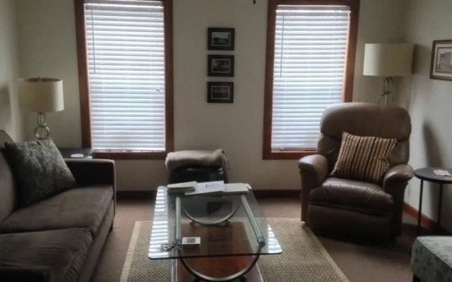 Delaware City Guest House