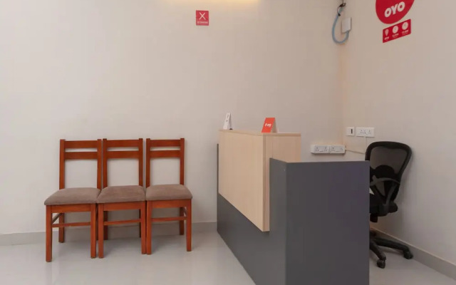 OYO Flagship 092 Lake View