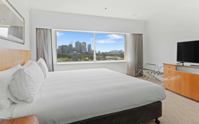 Holiday Inn Sydney Potts Point by IHG