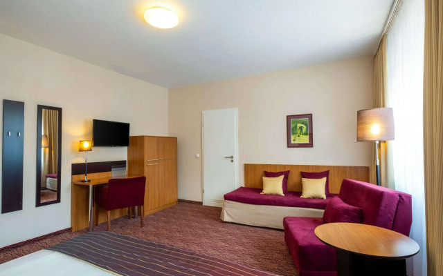 Comfort Hotel Tom Kyle