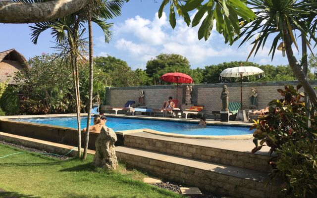 Harta Lembongan Villas