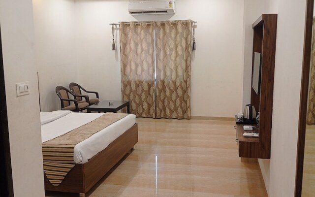 Sun Stone Hotel & Club