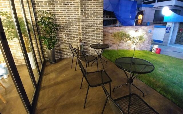 Gyeongju Alley Guesthouse
