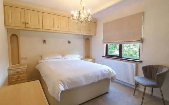 27 Brocklehurst
