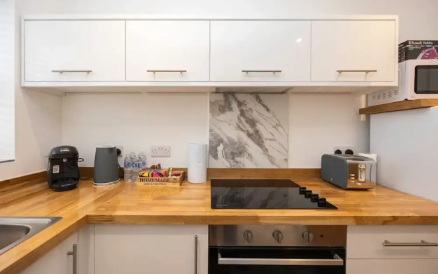 Host Stay Downland Studio