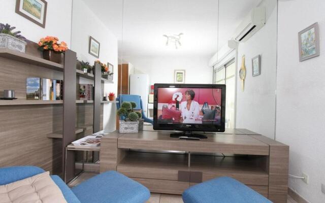 Appartement Balaruc-les-Bains, 1 pièce, 2 personnes - FR-1-553-10