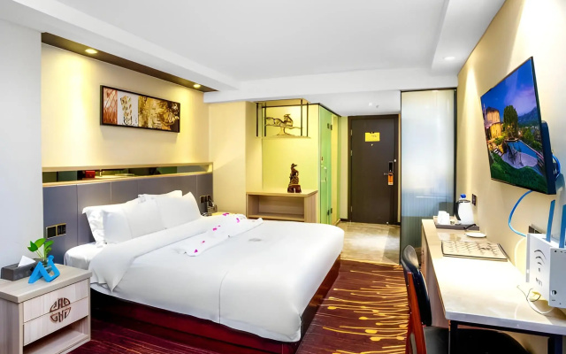 Fuhao Hotel