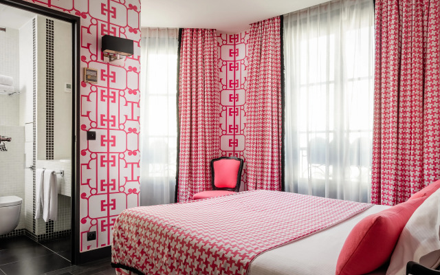Hôtel Monceau Elysées