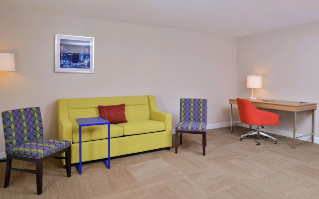 Hampton Inn Greensboro-East