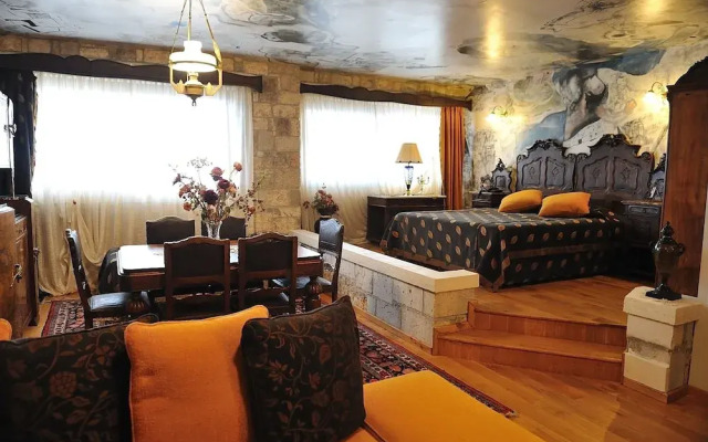 Leventis Art Suites