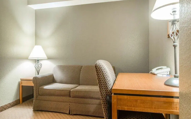 Comfort Inn & Suites Goshen - Middletown