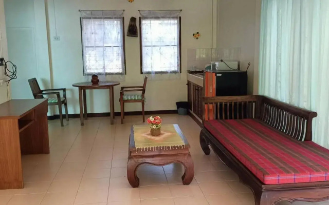 Baan Suan Villas Resort