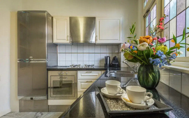 Brouwers Canal apartment