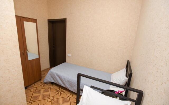 Lidiya Guest House