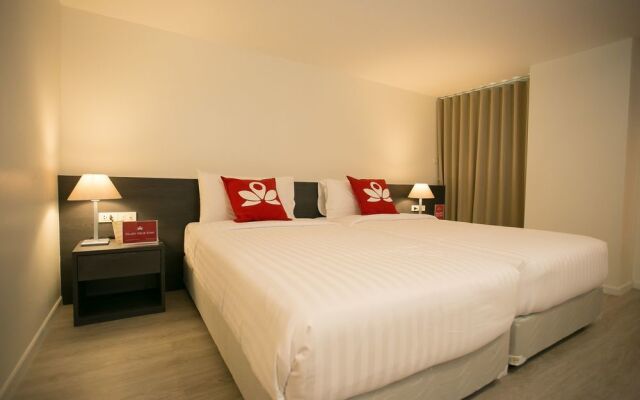 ZEN Premium Santiphap Park