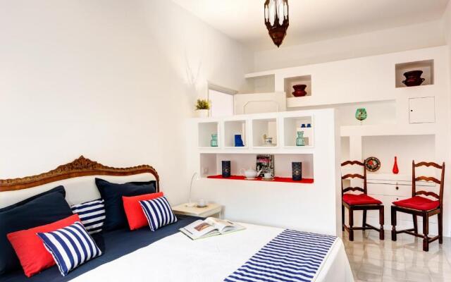 Skyline Sorrento by Gocce