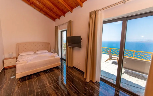Santa Oliva Suites