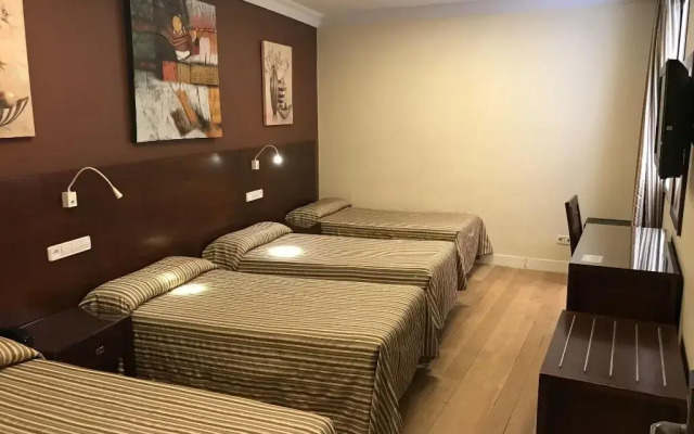 Hostal Sol Square Madrid