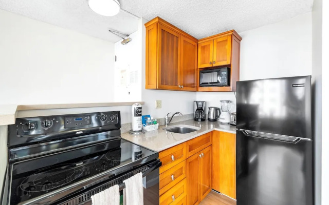 Pacific Monarch - 1 BR - Ocean & City Views