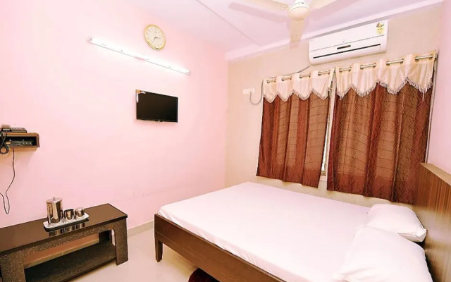Shree Lakshmi Guest House