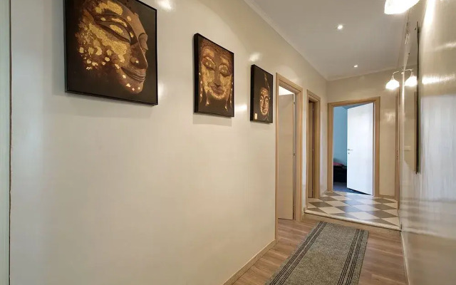 Home 16 Relais
