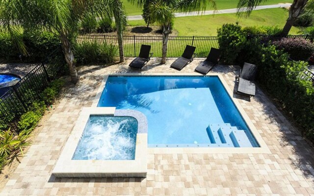 845dm 5 Bedroom Villa