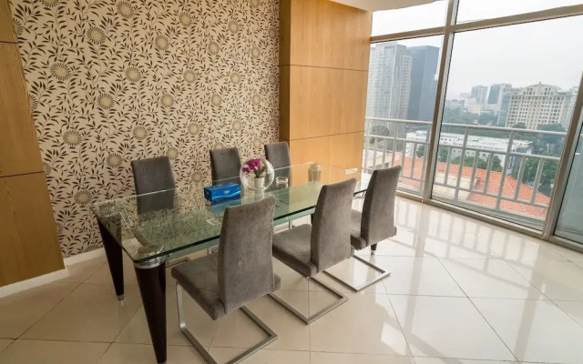 Luxury Penthouse 4BRS City Centre